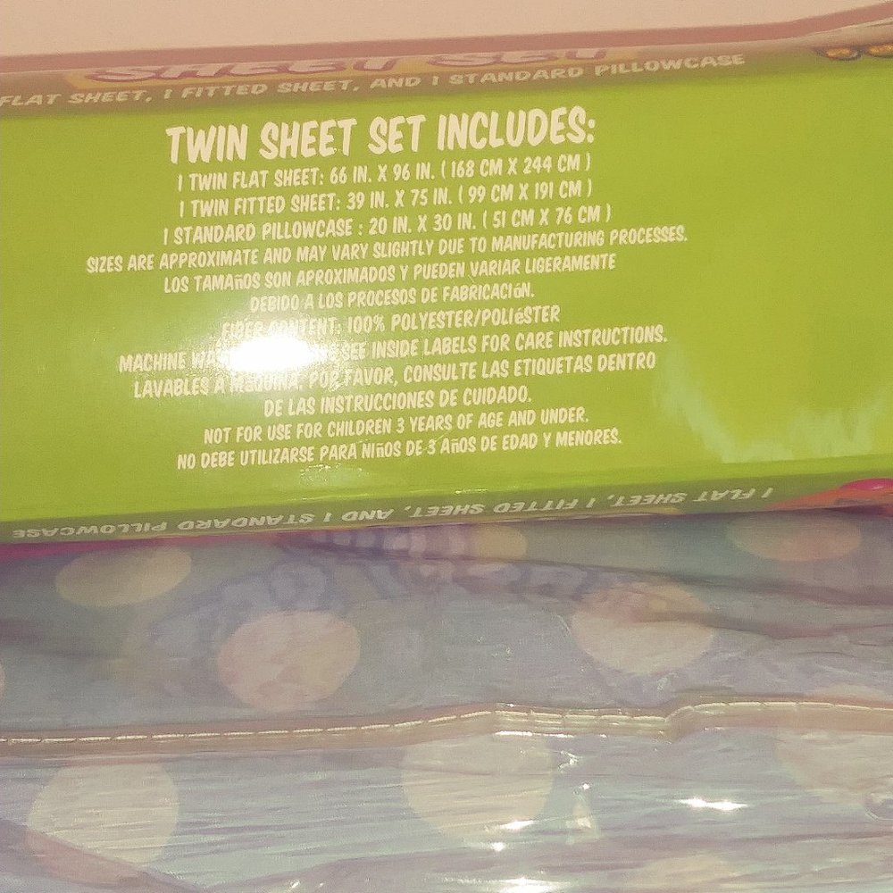 Shopkins Comforter and Sheet Set